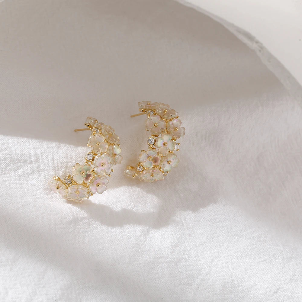 Yhpup Cute Natural Shell Flower Stud Earrings for Women Korean Geometric Small Earrings Copper Jewelry Boucle D'Oreille Femme