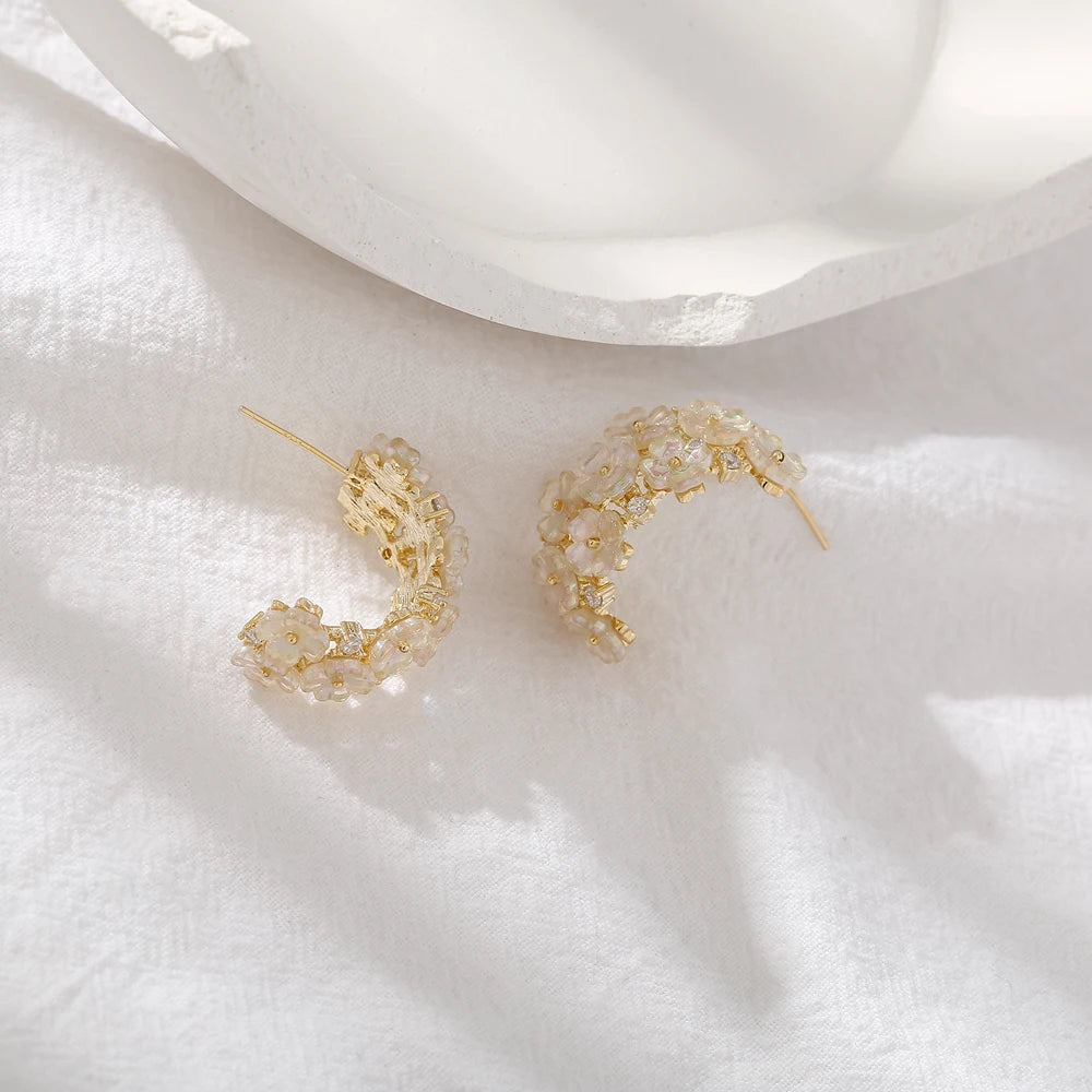 Yhpup Cute Natural Shell Flower Stud Earrings for Women Korean Geometric Small Earrings Copper Jewelry Boucle D'Oreille Femme