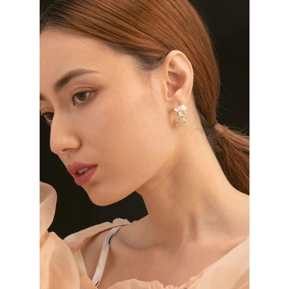 Yhpup Cute Natural Shell Flower Stud Earrings for Women Korean Geometric Small Earrings Copper Jewelry Boucle D'Oreille Femme
