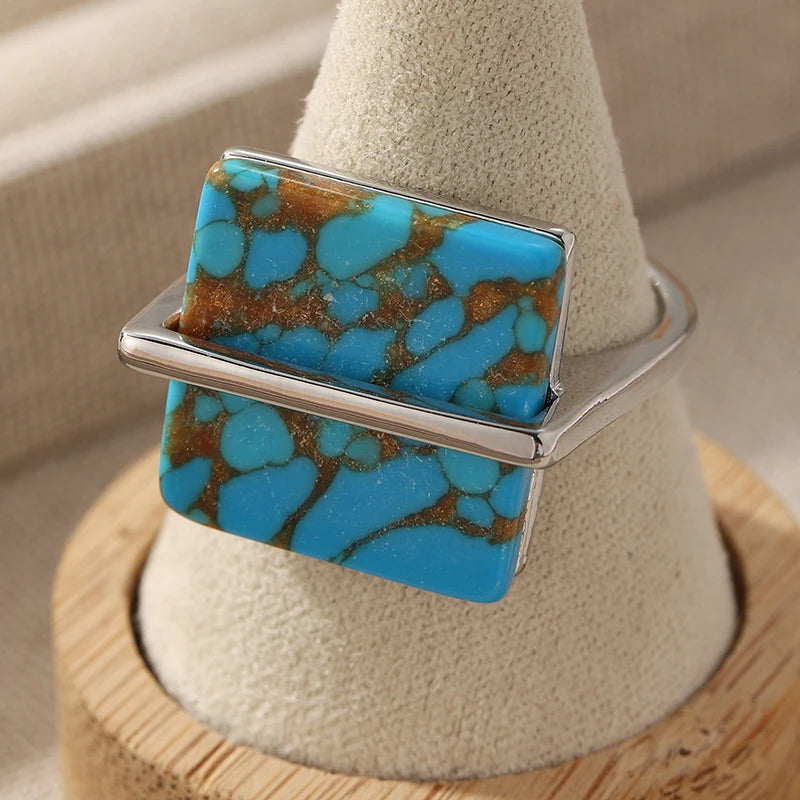 Vintage Square Statement Ring Minimalist Retro Jewelry for Women, Chic Vacation & Party Accessory