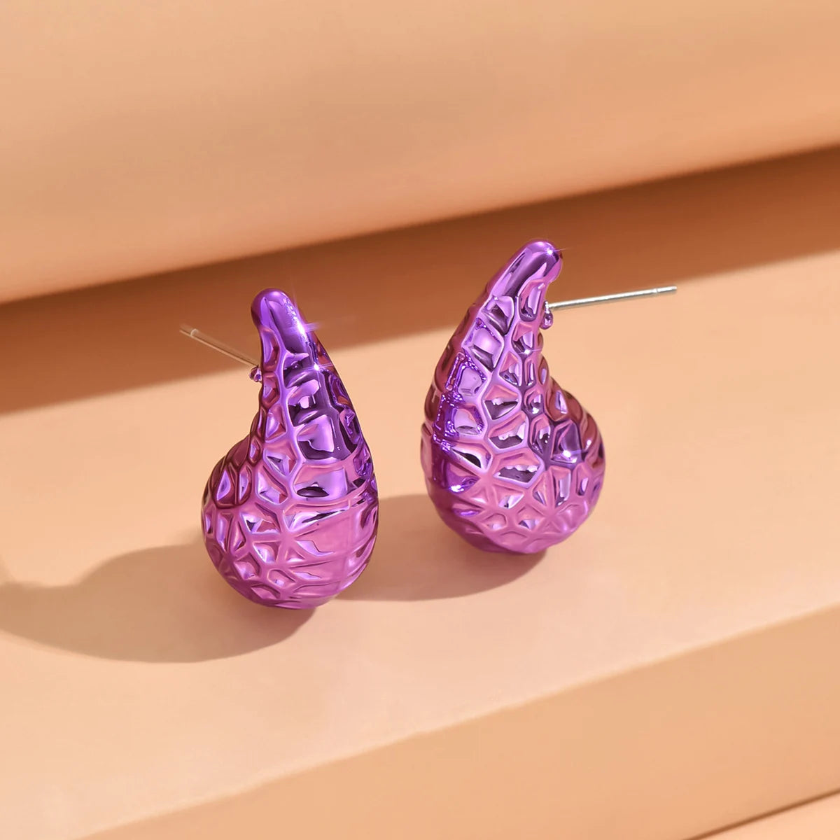 Metallic Color Y2K Water droplets Acrylic Earrings for Women Fashion Geometric Punk Hoop Earrings Fashion Jewelry Gift